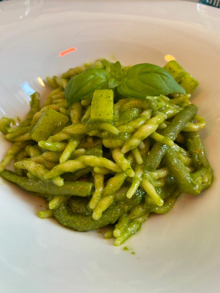 dove mangiare Sanremo pasta al pesto