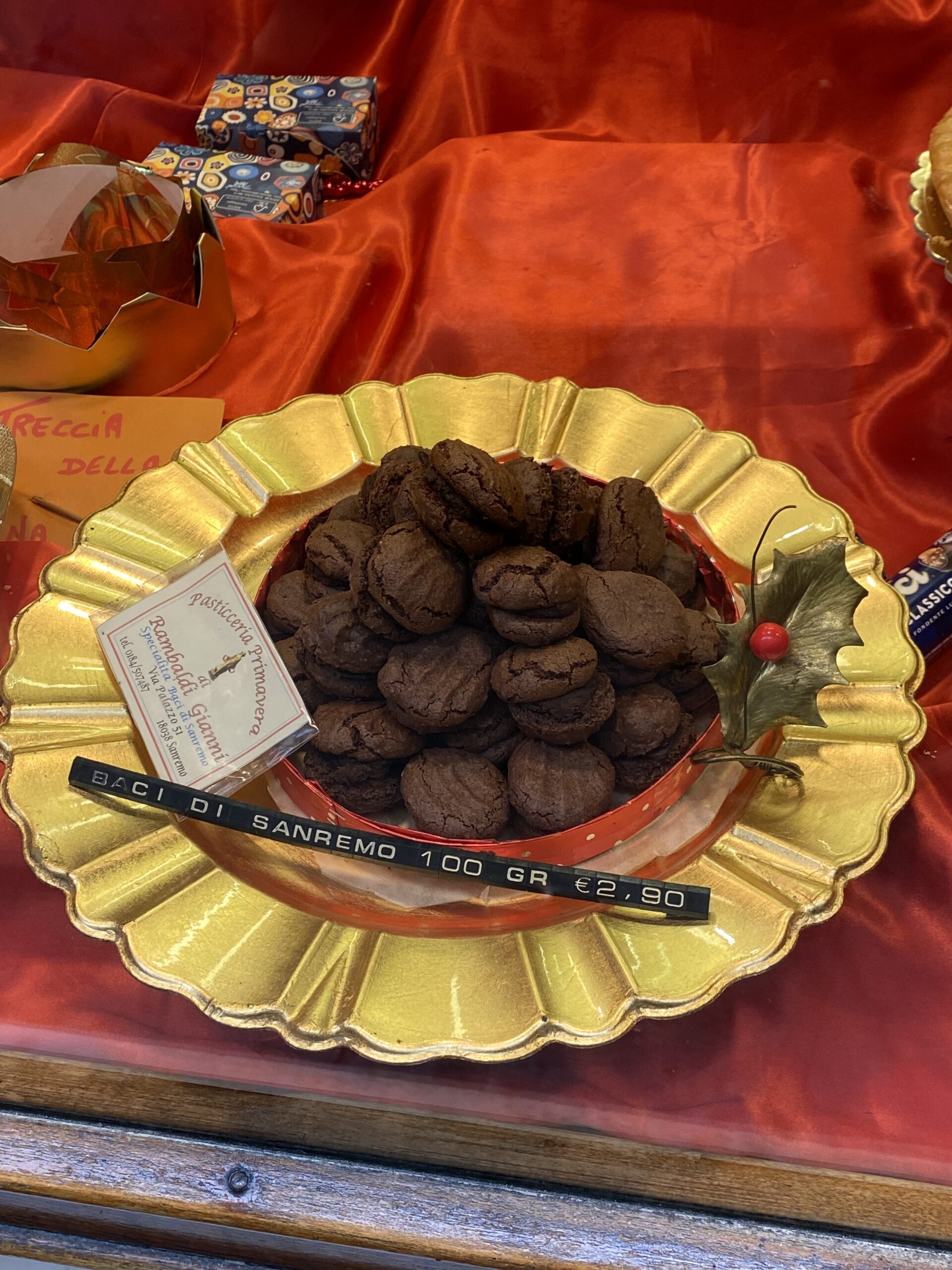 cosa mangiare a Sanremo - i baci di Sanremo
