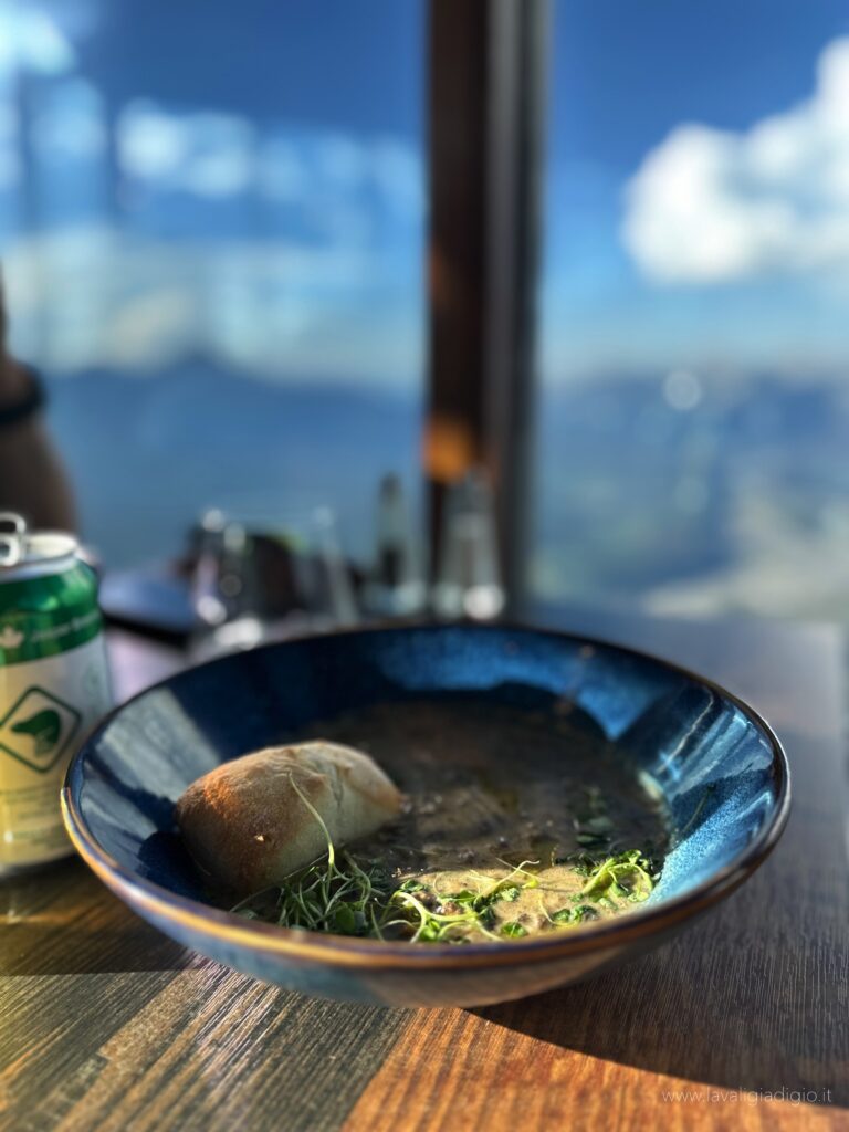 Summit Restaurant - jasper