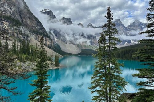visitare moraine lake canada